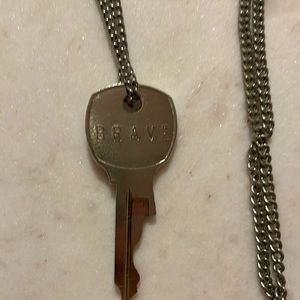 Classic Key necklace in Brave